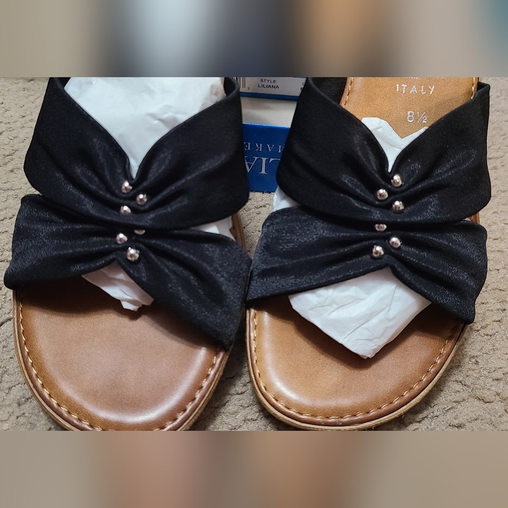 Italian Shoemakers Liliana Black Wedge Sandal Slip-on 8 1/2 - Picture 2 of 6